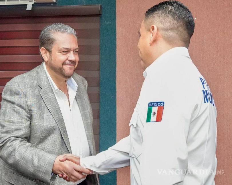 $!Elementos de la Policía Municipal también reciben apoyo para continuar su preparación académica.