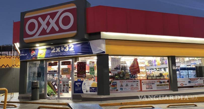 $!Los responsables sustrajeron cigarros, botellas de alcohol y dinero en efectivo.