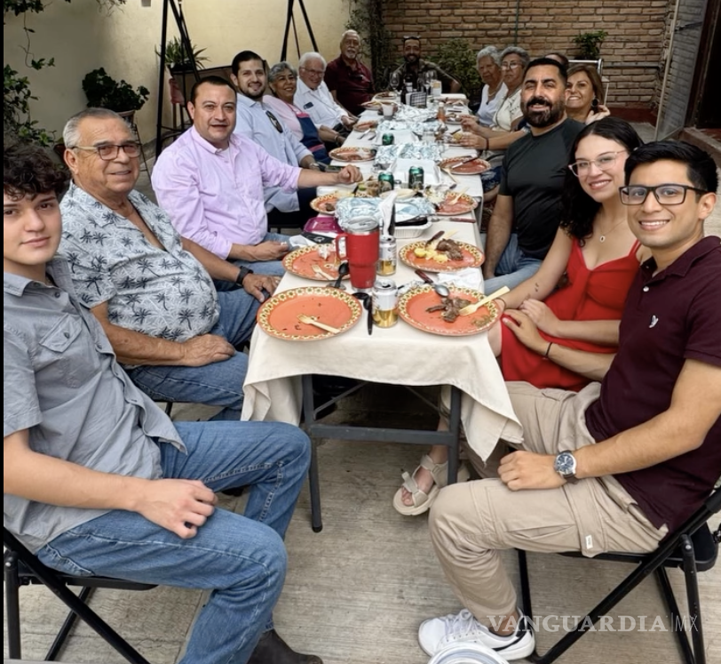 $!El obispo emérito de Saltillo es reconocido por su defensa de migrantes, desaparecidos y víctimas de violencia.
