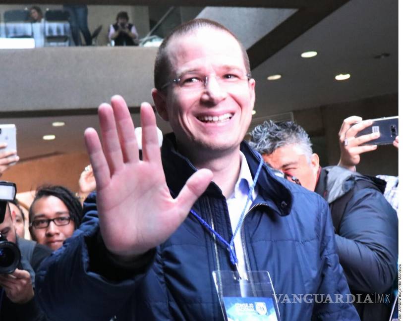 Alista Anaya su regreso a México