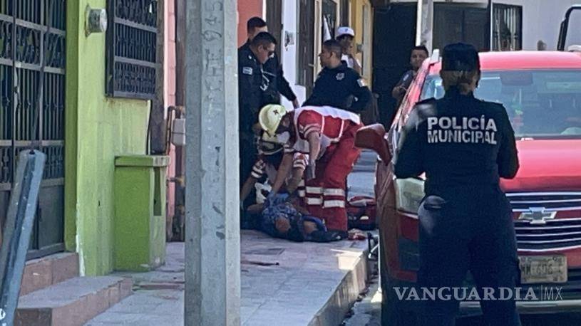 $!Las autoridades detuvieron al presunto agresor, identificado como “El Lino”, de 38 años, quien habría protagonizado el enfrentamiento con la víctima.