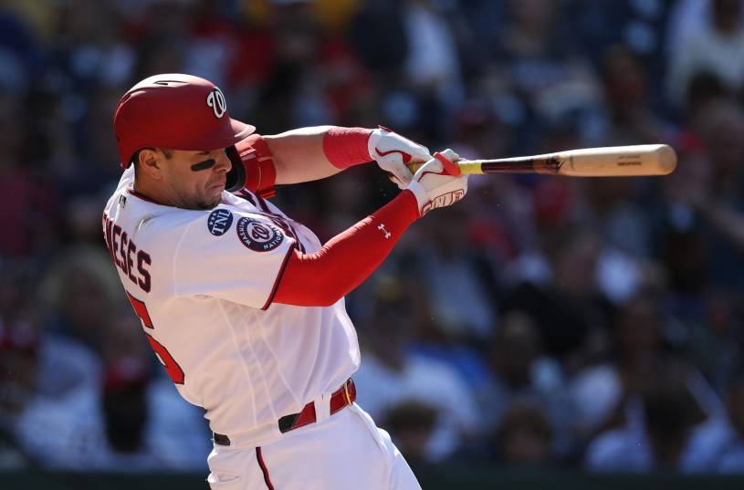 Meneses ahora busca una nueva oportunidad en Grandes Ligas después de disputar apenas nueve juegos con los Athletics.