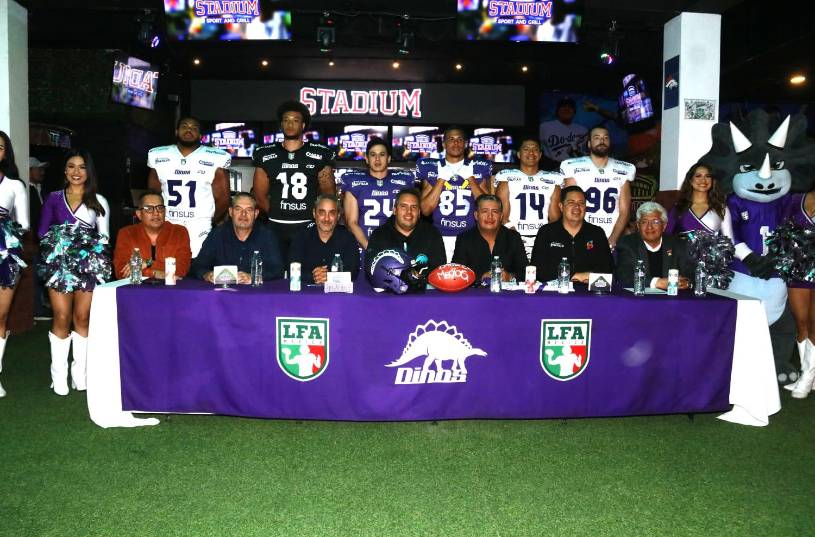 El equipo de Saltillo presentó sus uniformes para la Temporada 2026 de la LFA, destacando el regreso del jersey morado.