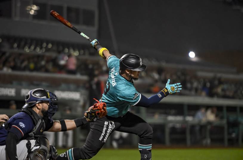 La reacción de la Nave Verde llegó tarde, pese a los aportes de Matthew Batten y Julio Rodríguez.