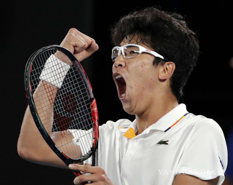 $!Hyeon Chung pulveriza a Djokovic en el Abierto de Australia