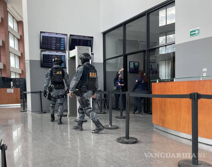 Realizan operativo para trasladar a secuestradores, en Saltillo