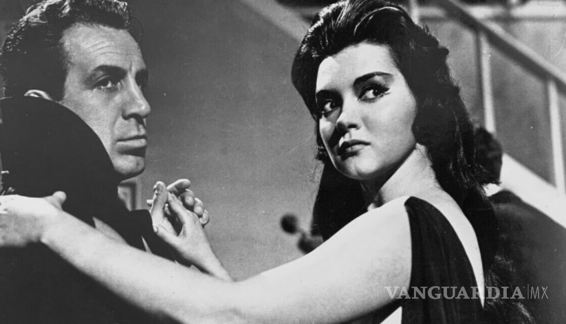 $!La Arena Pavillón del Norte será sede de la proyección de Santo vs. las Mujeres Vampiro (1962), dirigida por Alfonso Corona Blake, el miércoles 28 de octubre, en una función que reunirá el cine de culto mexicano y la tradición de la lucha libre.