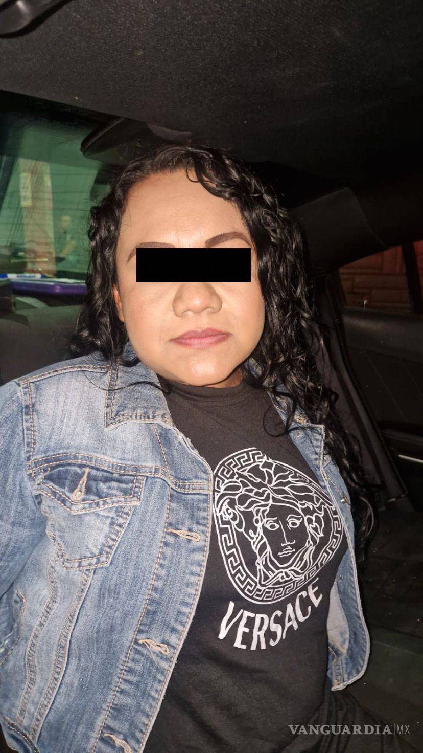 $!La detenida, Silvia ‘N’, enfrenta cargos por maltrato animal y por ejercer ilegalmente la profesión de médico veterinario.