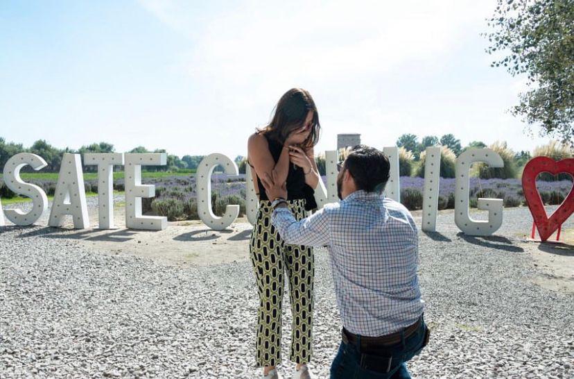 $!They’re getting married! Ximena Saucedo y Ricardo Pepi se casarán.