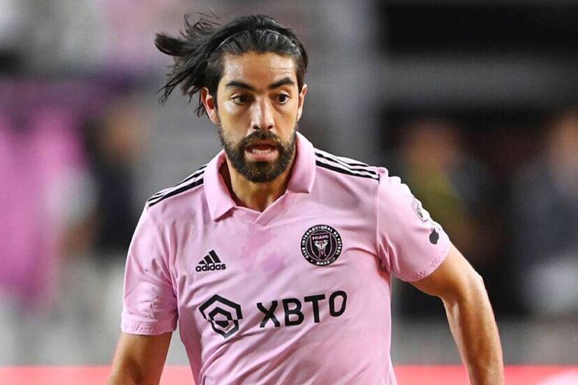 $!Rodolfo Pizarro se unirá al AEK Atenas con su compatriota Orbelín Pineda.