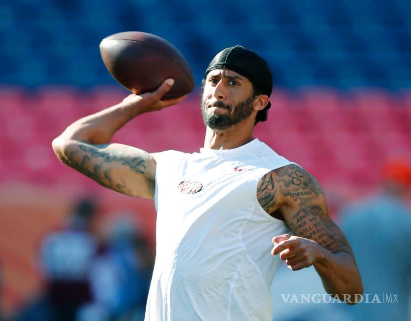 Colin Kaepernick apunto de quedar fuera de los 49ers