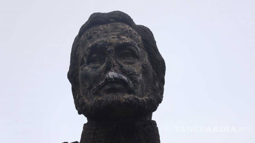 $!Los personajes históricos representados en las estatuas de Saltillo incluyen a Miguel Blanco Múzquiz, Juan Antonio de la Fuente, y otros prominentes coahuilenses.