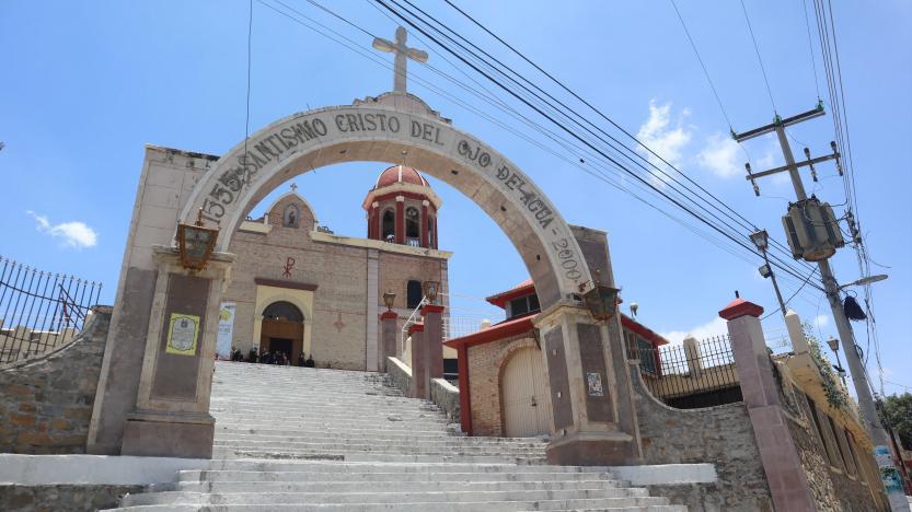 $!La Parroquia del Ojo de Agua, cuyo párroco José Ignacio Flores busca la inclusión del templo en el polígono del Centro Histórico de Saltillo.