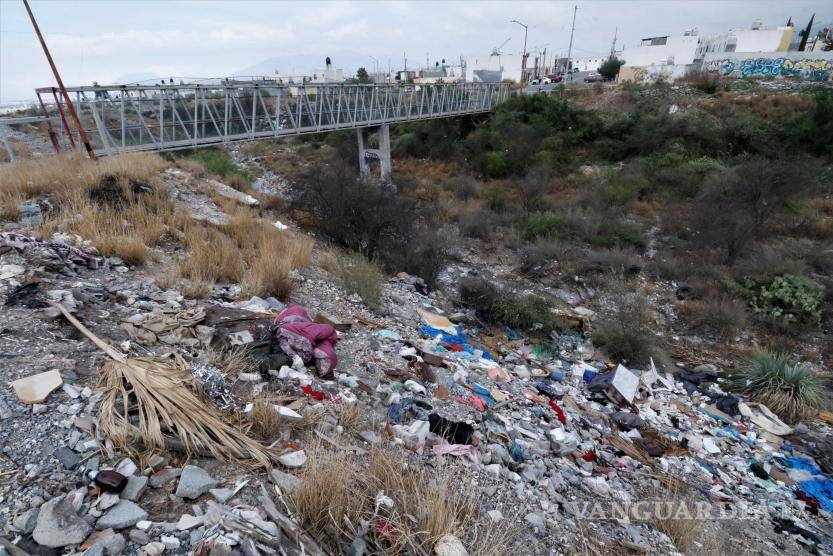 $!Un dato que les ha llamado la atención es que se han encontrado con personas que tiran basura o desechos en arroyos lejanos del sector en donde viven.