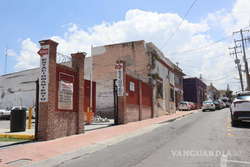 $!Los estacionamientos en la Zona Centro de Saltillo son muy buscados.