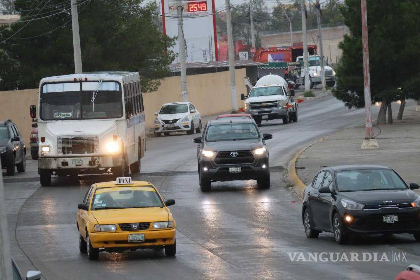 $!Óscar demanda más rutas y horarios frecuentes para atender la demanda de hospitales como el ISSSTE y el General.