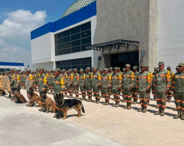 El envío de ayuda se realiza un día después de los sismos que causaron daños y víctimas en el país caribeño.