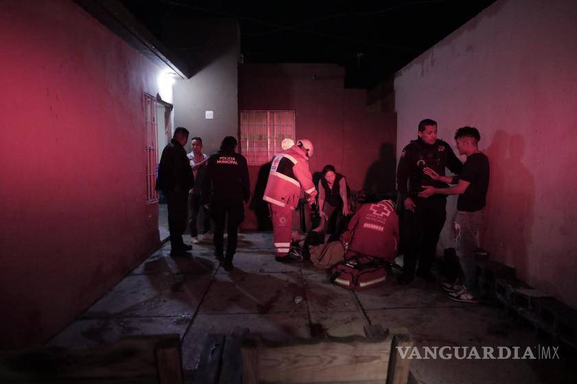 $!La valoración de los cuerpos de emergencia determinó que la lesión que tenía no correspondía a una caída, sino al golpe de un objeto en la cabeza.