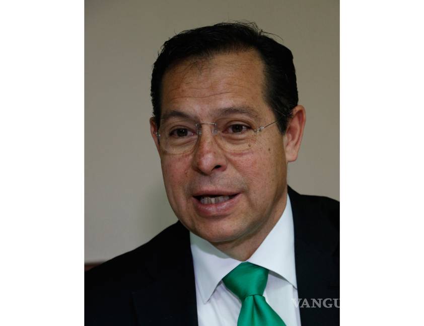 Impugna Héctor Horacio Dávila candidatura de Xavier González