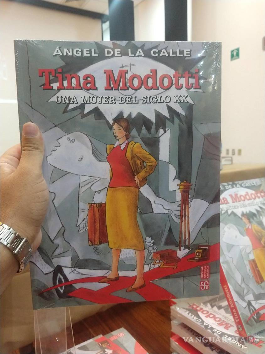 $!“Tina Modotti: Una mujer del siglo XX” ha vuelto a situarse en el centro del interés cultural en México gracias a esta edición del Fondo de Cultura Económica (FCE), que permite redescubrir a la fotógrafa, activista y mujer de su tiempo.