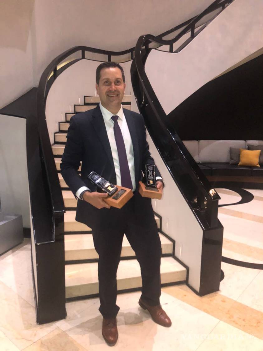 $!Gana Medio Pliego dos categorías del Premio Nacional de Artes Gráficas