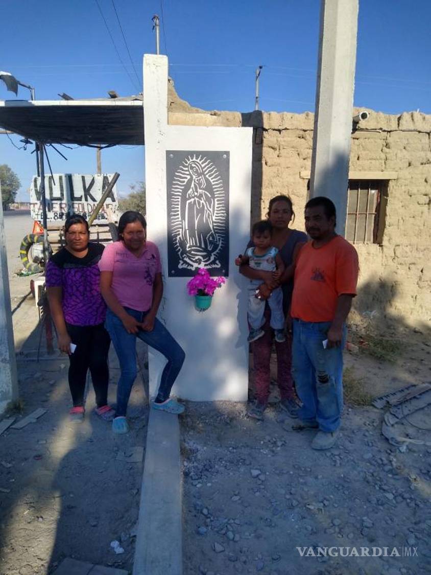 $!La imagen de la Virgen de Guadalupe en El Cielo, carretera de Saltillo a Torreón.