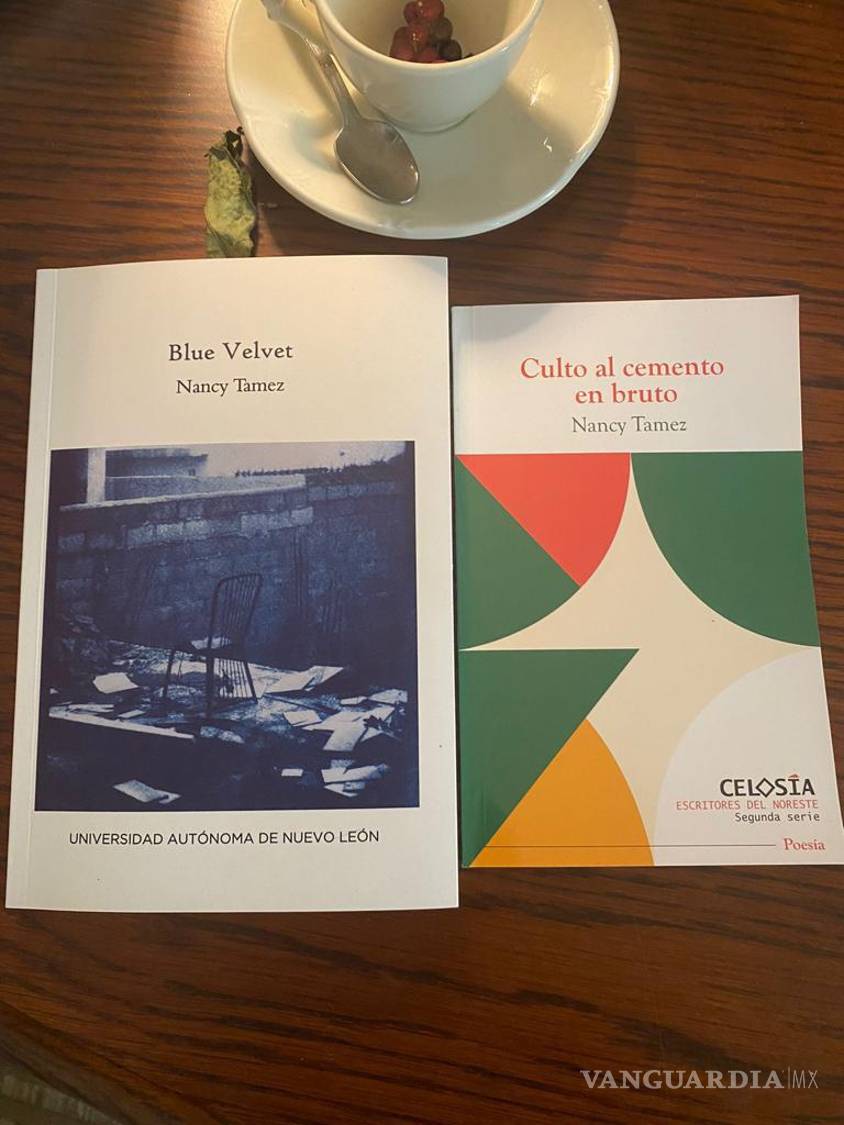 $!Los libros fueron escritos a la par, pero primero se publicó Blue Velvet.