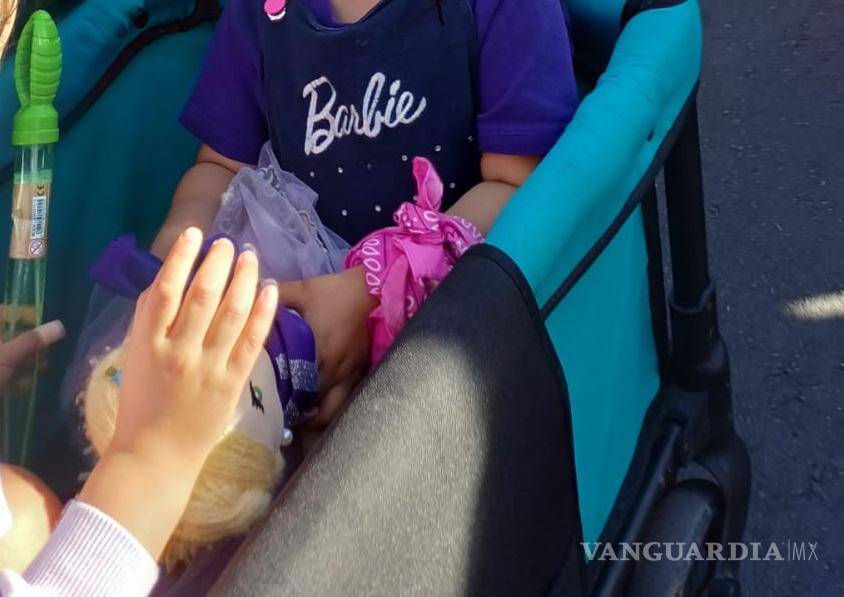 $!Un 8M desde el borde: acompañé a mi hija a una marcha feminista de Saltillo