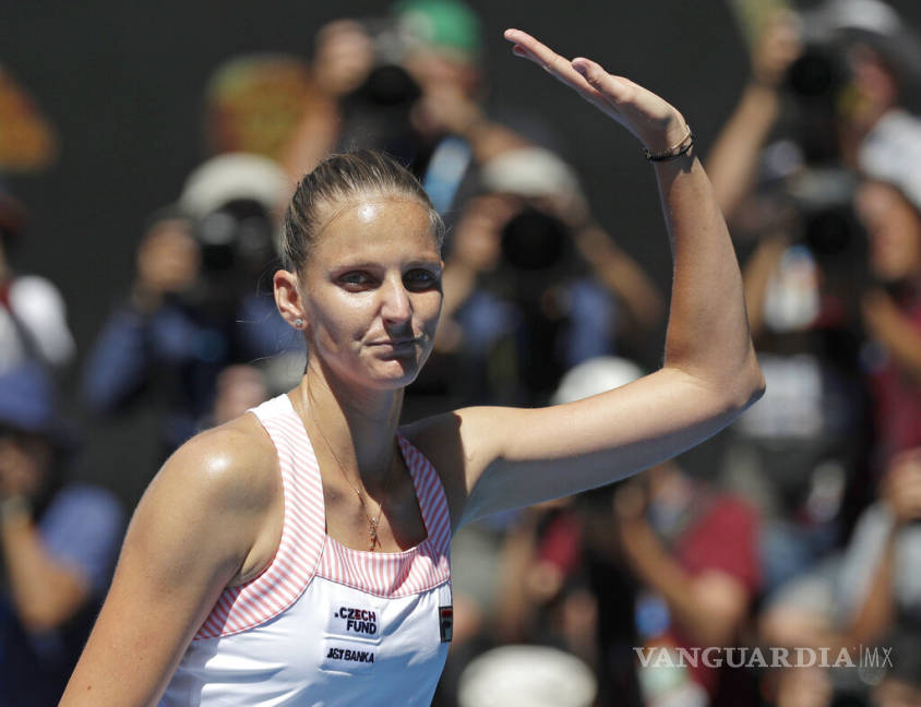 $!Pliskova firma una remontada histórica para eliminar a Serena