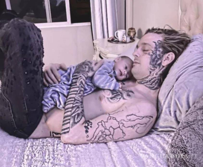 $!El nacimiento de su hijo fue para Aaron Carter un motivo de esperanza. (FOTO: INTERNET)