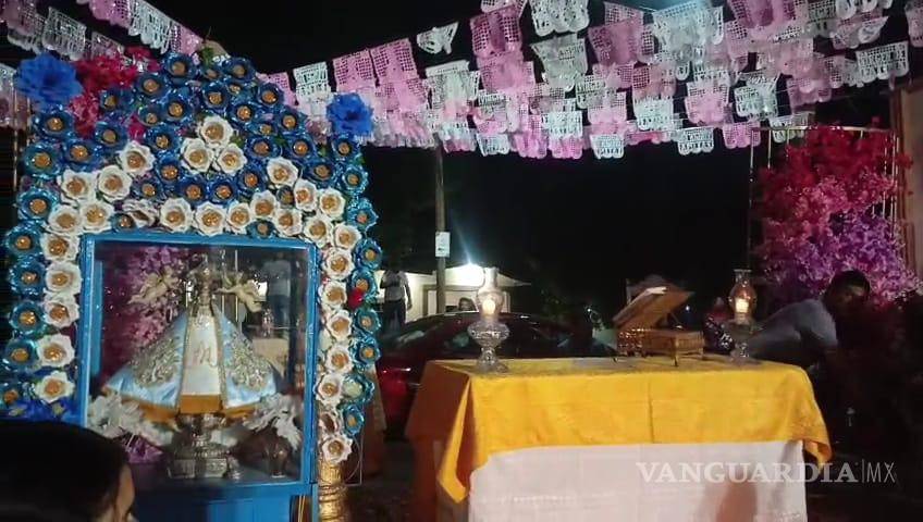$!La imagen peregrina de la Virgen de San Juan llegó al templo y permanecerá 24 horas como parte de la celebración.