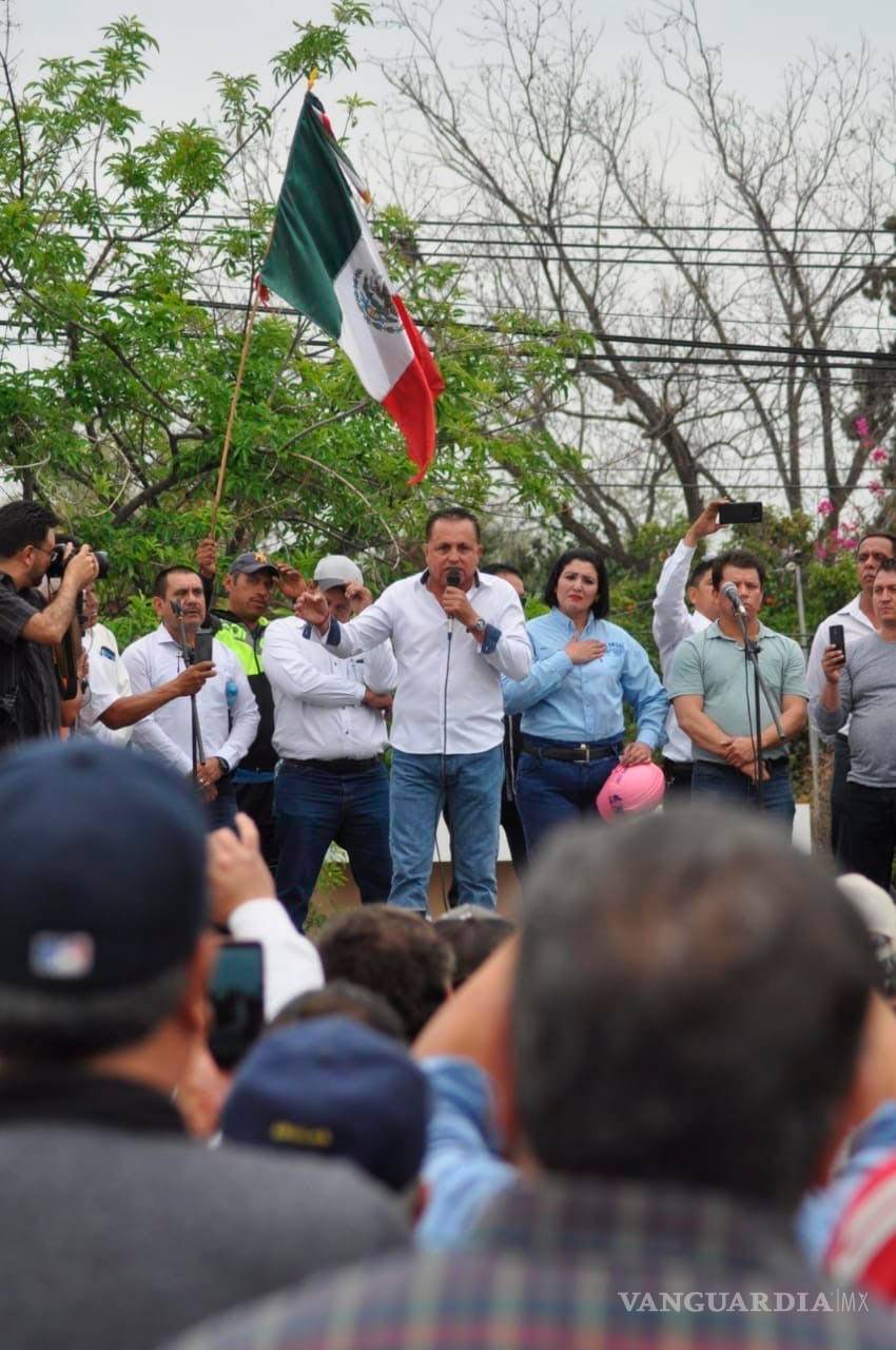 $!Carboneros piden a AMLO que los rescate