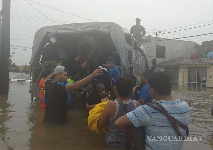 $!Tu jugo del día: INE confirma rebase de gasto del PRI en Coahuila, Tamaulipas bajo el agua y Trump crea polémica tras visita a Puerto Rico