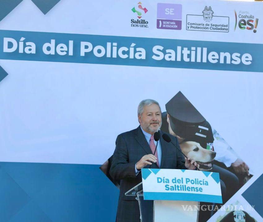 $!Encabezó la ceremonia cívica de la primera edición de la conmemoración en las instalaciones del Colegio Ignacio Zaragoza.