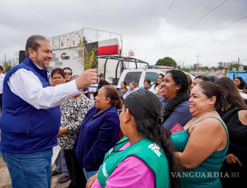 $!El alcalde presentó el proyecto a los vecinos de la colonia Escorial.