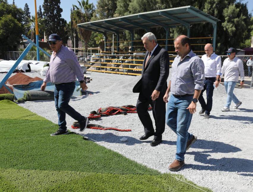 $!Con luminarias y un sistema de drenaje renovado, el campo de béisbol del Ateneo Fuente estará listo para actividades deportivas tanto diurnas como nocturnas.