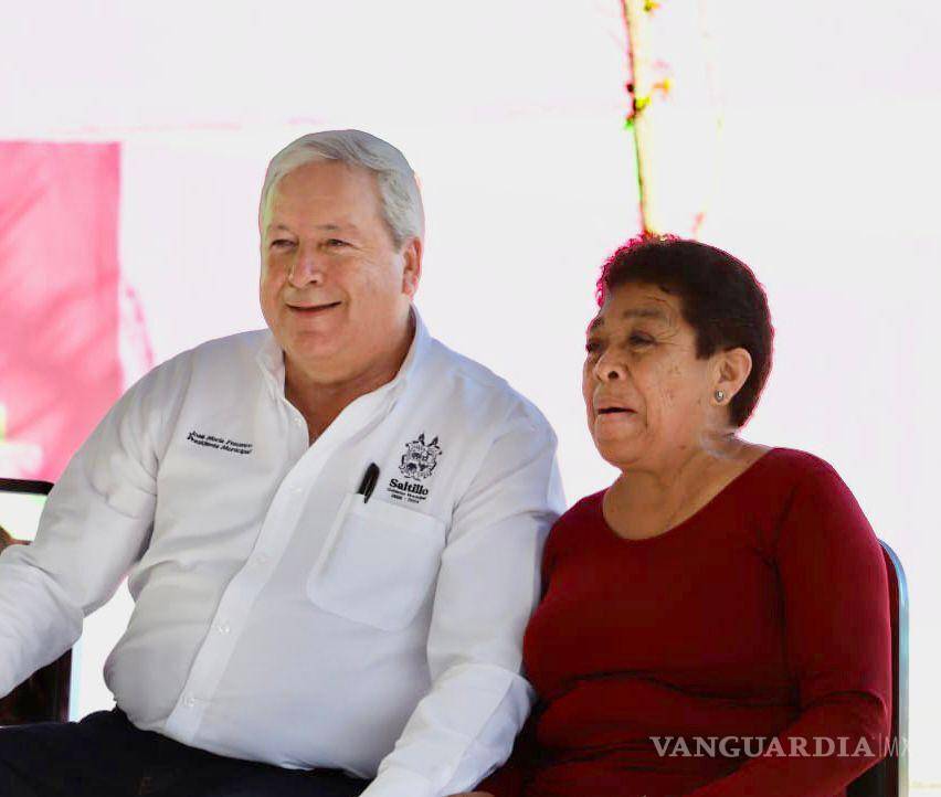 $!Apoya Gobierno de Chema Fraustro con microcréditos a mil 500 mujeres de Saltillo