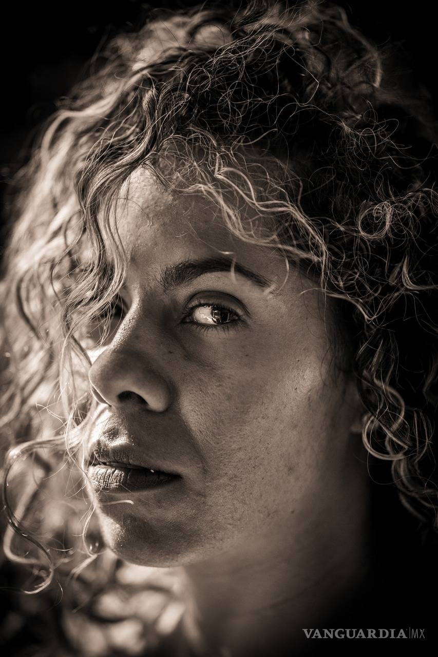 $!‘Mujeres de otros mundos’ de Alberto Semo: Las miradas migrantes en una muestra virtual