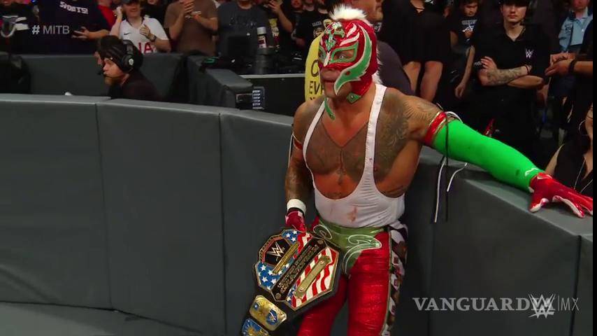 $!¡Campeón Grand Slam! Rey Mysterio conquista por primera vez el cinturón de Estados Unidos y se consagra monarca de los cuatro títulos más importantes de la WWE