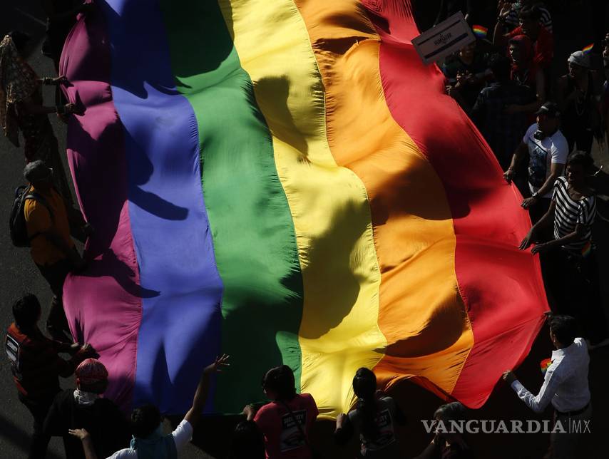 NY toma medidas contra terapia de "conversión gay"