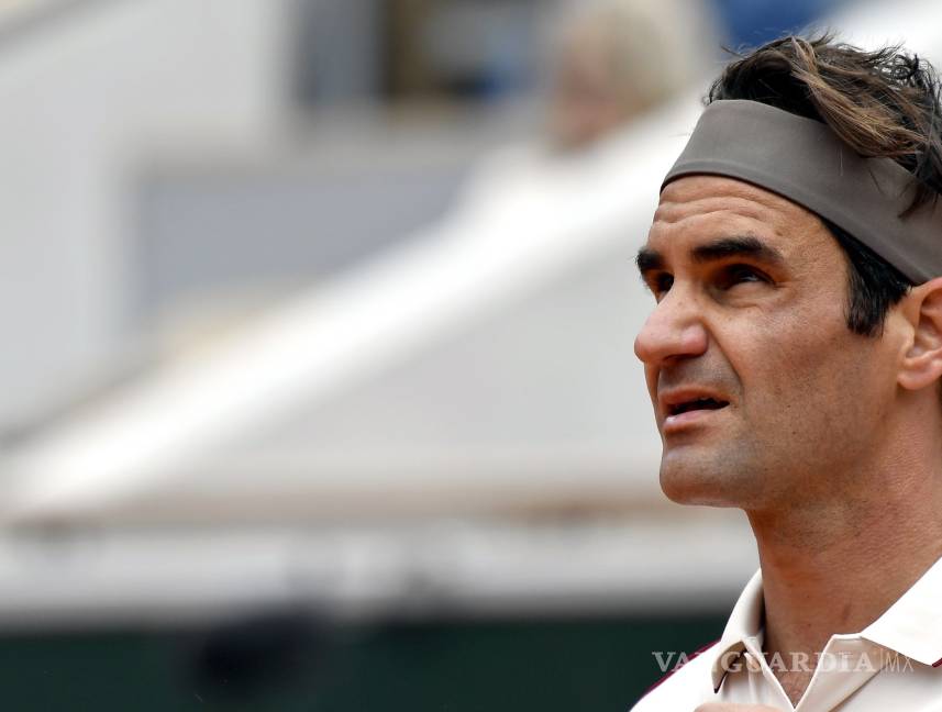 $!Rafael Nadal vence sin problemas a Roger Federer y alcanza su doceava Final en Roland Garros