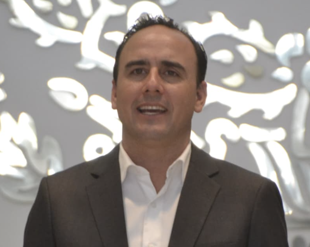 Manolo Jiménez afirmó que el Metrobús quedó descartado por su inviabilidad financiera tras la cancelación del apoyo federal.