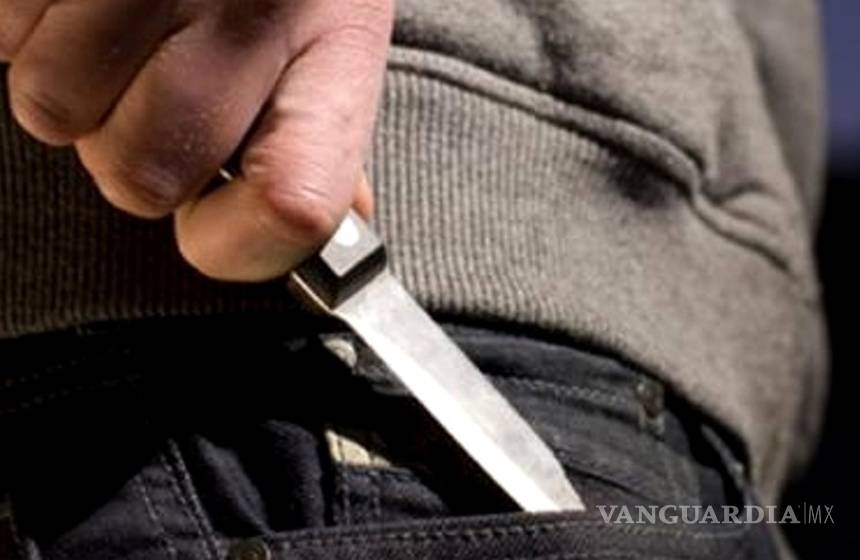 Salva nómina, pero le dan severa golpiza durante asalto en Saltillo