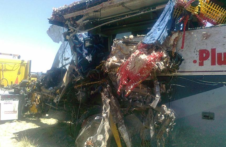 Chocan Autobús De Pasajeros Y Tráiler En Durango Hay 6 Muertos Y 22