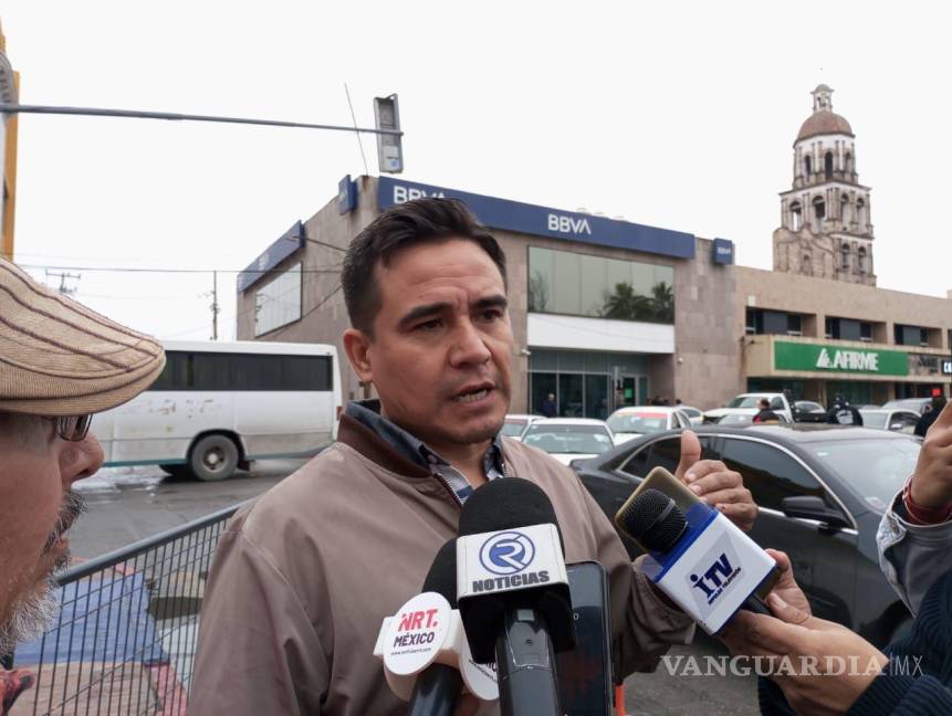 $!Néstor Daniel Pérez Calvillo, dirigente de la ruta Directo y Secretario de Transporte Urbano, pidió que autoridades escuchen sus razones.