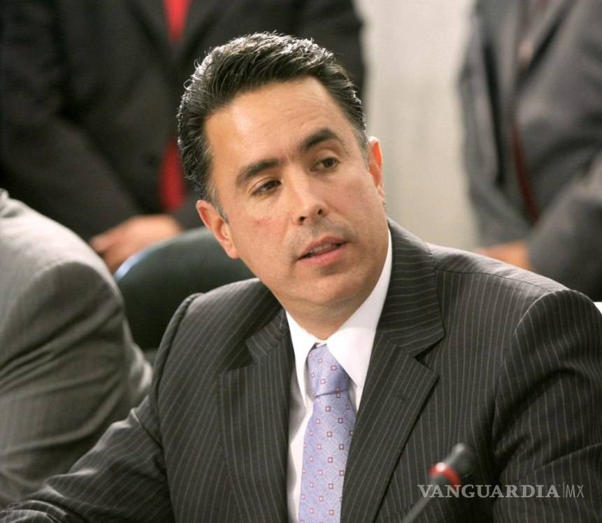 $!Chocan partidos tras acusaciones a Humberto Moreira