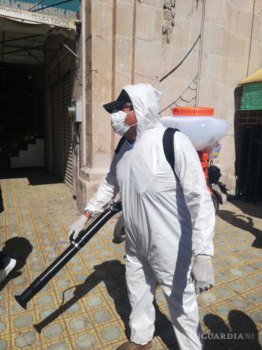 $!Centros de Abasto deben de cumplir con medidas preventivas: Plazas y Mercados de Torreón