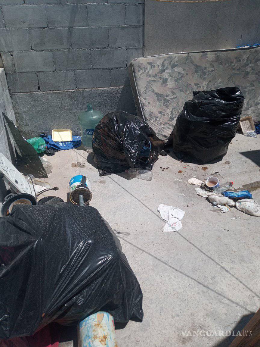 $!Entre los objetos abandonados se encontró un colchón.