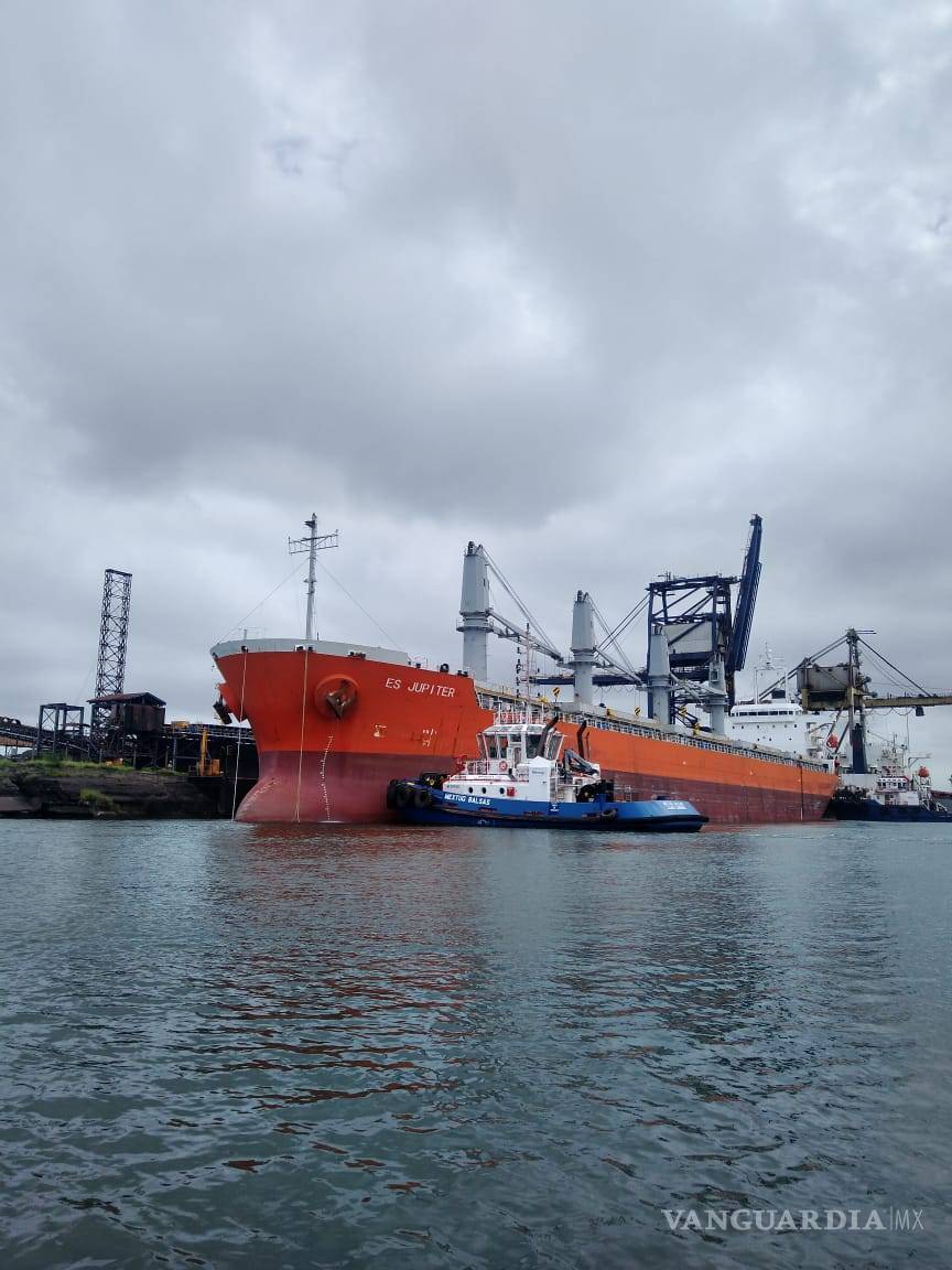 $!Encuentran 162 kg de cocaína en un buque colombiano, en Michoacán