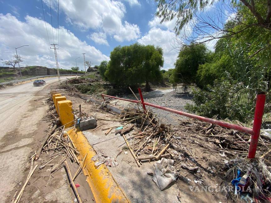 $!Familiares de las personas desaparecidas piden ayuda y mejoras en la señalización y mantenimiento del puente.